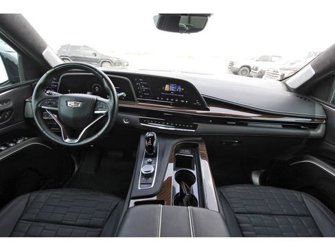 Used 2023 Cadillac Escalade ESV Sport Platinum w/ LPO, Floor Liner Package AWD/4WD image 9