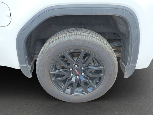 Used 2022 GMC Sierra 1500 Elevation w/ X31 Off-Road Package AWD/4WD image 5
