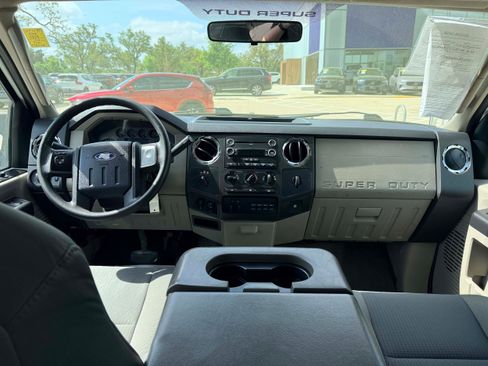 Used 2009 Ford F250 Lariat image 15