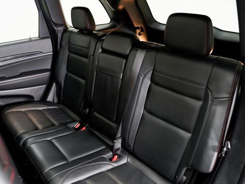 Used 2021 Jeep Grand Cherokee Trailhawk w/ Trailhawk Luxury Group image 26