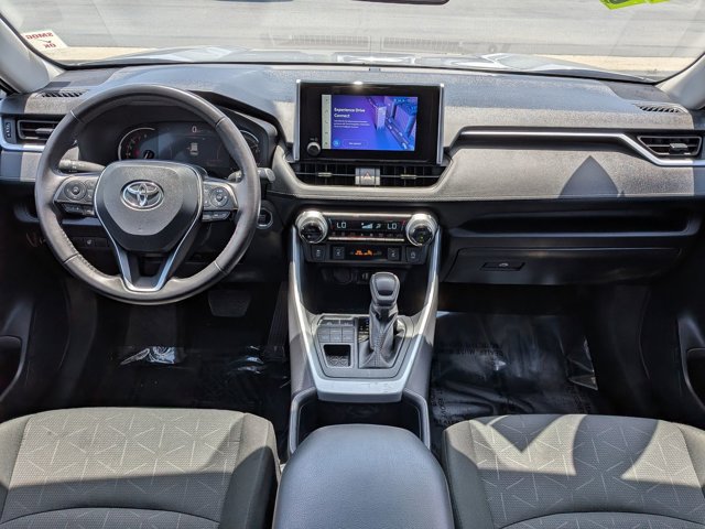 Used 2025 Toyota RAV4 XLE w/ Weather Package AWD/4WD image 15