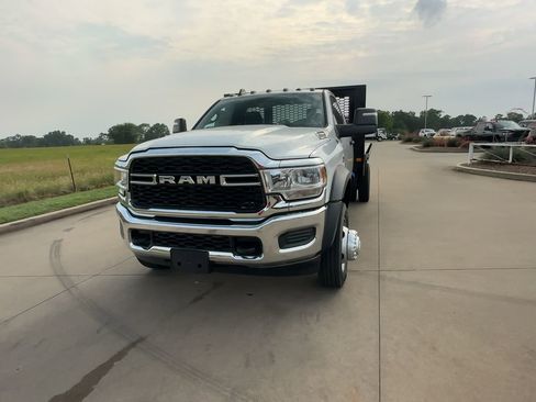New 2024 RAM 5500 Tradesman image 3