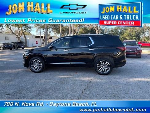 Used 2023 Chevrolet Traverse High Country w/ LPO, Roadside Safety Package image 5
