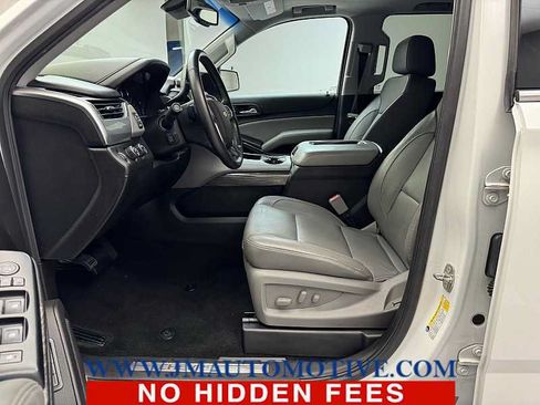 Used 2018 Chevrolet Suburban LT AWD/4WD image 13
