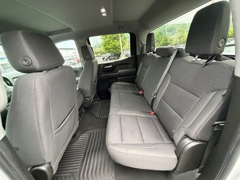 Certified 2022 Chevrolet Silverado 1500 Custom AWD/4WD image 36
