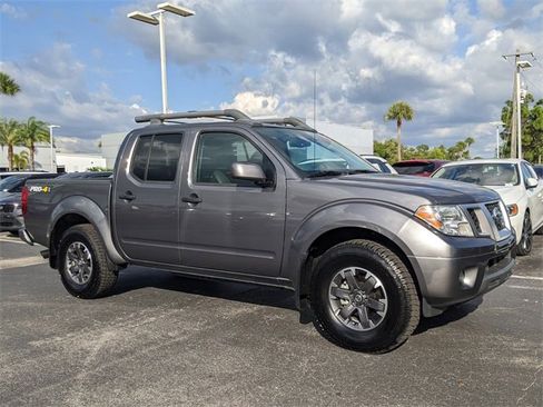Used 2021 Nissan Frontier PRO-4X w/ Pro-4x Utility Package image 1