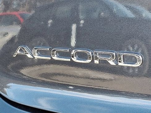Used 2025 Honda Accord LX image 30