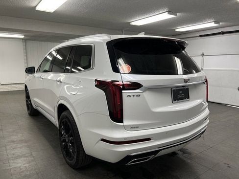 New 2025 Cadillac XT6 Premium Luxury w/ LPO, Floor Liner Package image 3