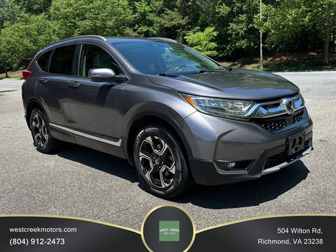 Used 2018 Honda CR-V Touring image 2