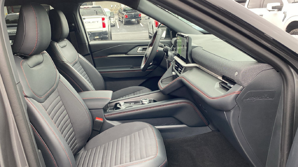 New 2027 Ford Explorer ST-Line w/ Premium Package RWD image 12