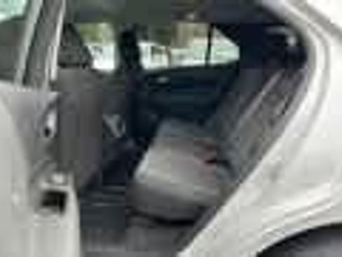 Used 2023 Chevrolet Equinox LT image 6