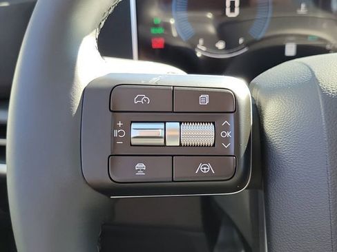 New 2026 Hyundai Santa Fe SE image 5