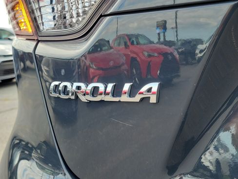 Used 2024 Toyota Corolla LE FWD image 6