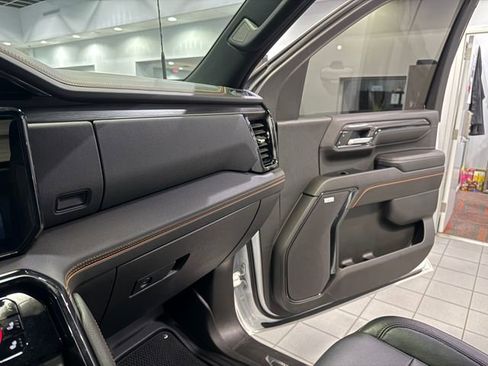 Certified 2024 GMC Sierra 2500 AT4 w/ AT4 Premium Plus Package image 27