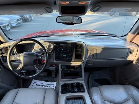 Used 2005 GMC Sierra 1500 SLT w/ Light Duty Power Package image 28