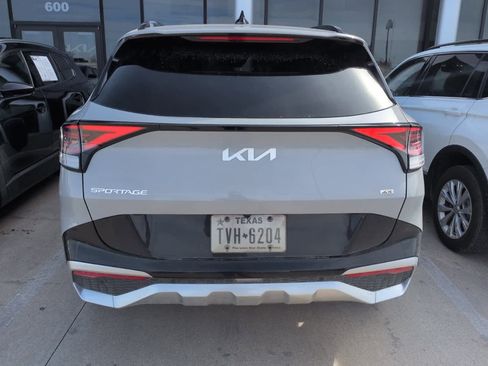 Certified 2024 Kia Sportage SX image 5