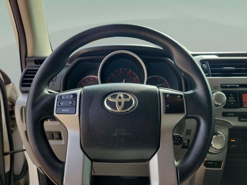 Used 2013 Toyota 4Runner SR5 RWD image 24