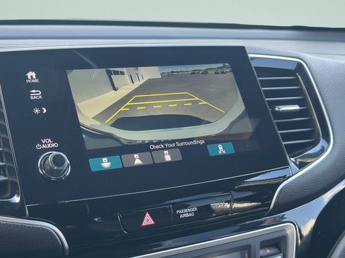 Used 2019 Honda Passport Touring image 16