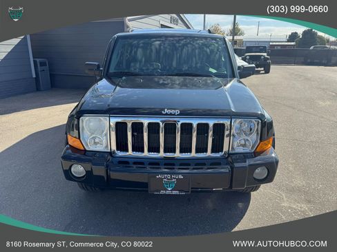 Used 2006 Jeep Commander Limited w/ Trailer Tow Group IV image 3