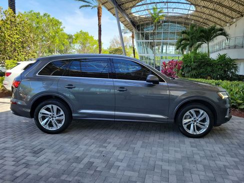 Used 2023 Audi Q7 3.0T Premium AWD/4WD image 9