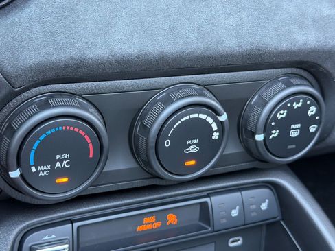 New 2026 MAZDA MX-5 Miata RF Club w/ Weather Package RWD image 18