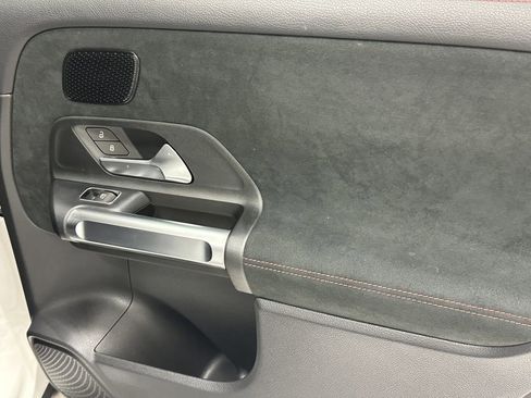 Certified 2024 Mercedes-Benz EQB 250+ image 18