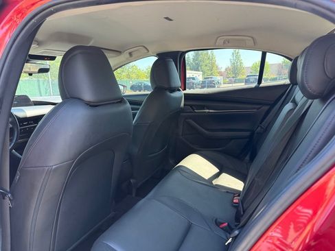 Used 2021 MAZDA MAZDA3 s FWD image 18