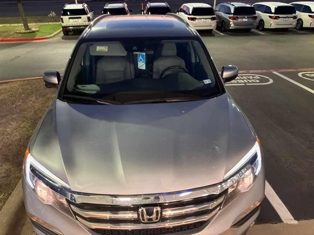 Used 2018 Honda Pilot Touring image 6