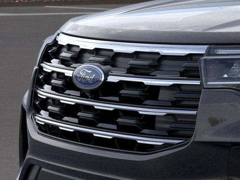 New 2026 Ford Explorer Active w/ Active Comfort Package image 17