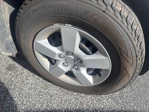 Used 2015 Nissan Rogue S w/ Convenience Package image 6