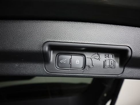 Certified 2024 Ford Explorer XLT w/ Equipment Group 202A AWD/4WD image 66