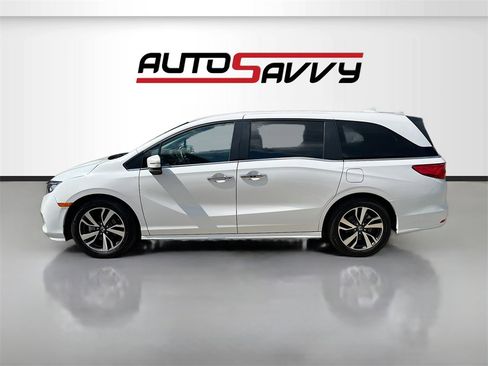 Used 2024 Honda Odyssey Touring image 4