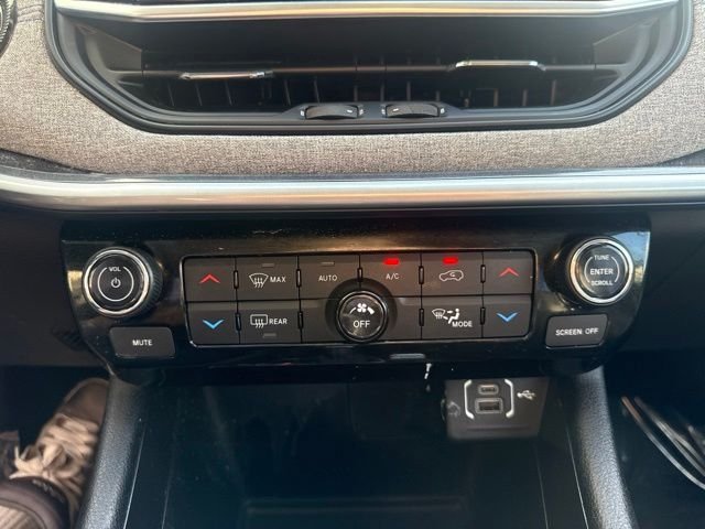Used 2022 Jeep Compass Latitude w/ Convenience Group AWD/4WD image 20