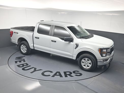 Used 2023 Ford F150 XLT AWD/4WD image 32