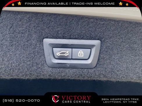 Used 2020 BMW 740i xDrive 740i xDrive w/ Cold Weather Package image 12