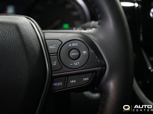 Used 2022 Toyota Camry SE AWD/4WD image 18