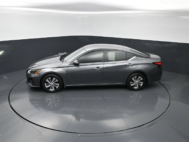 Certified 2025 Nissan Altima 2.5 S FWD image 22