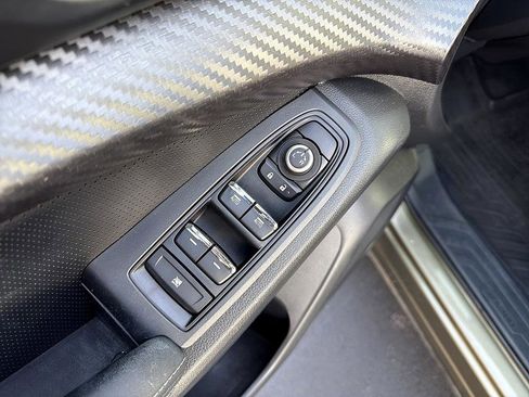 Used 2022 Subaru Ascent Onyx Edition image 6