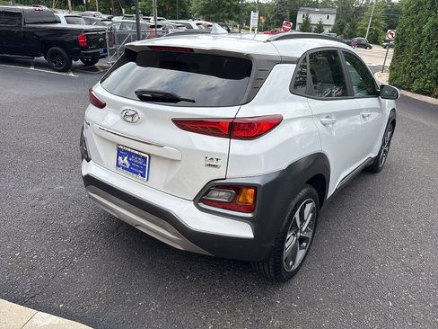 Used 2021 Hyundai Kona Limited AWD/4WD image 5
