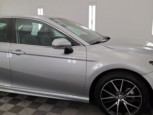 Certified 2023 Toyota Camry SE FWD image 6
