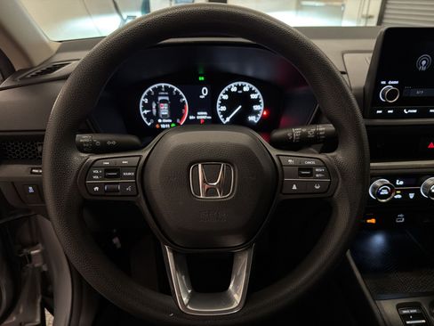 Used 2025 Honda CR-V LX image 11