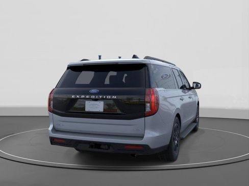 New 2026 Ford Expedition Max Active RWD image 8