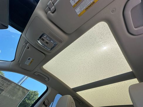 Used 2026 Mercedes-Benz GLE 450e 4MATIC image 35