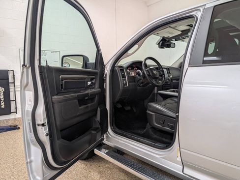 Used 2018 RAM 1500 Sport w/ Sport Premium Group AWD/4WD image 5