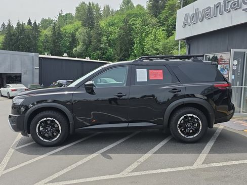 Certified 2024 Nissan Pathfinder Rock Creek AWD/4WD image 2