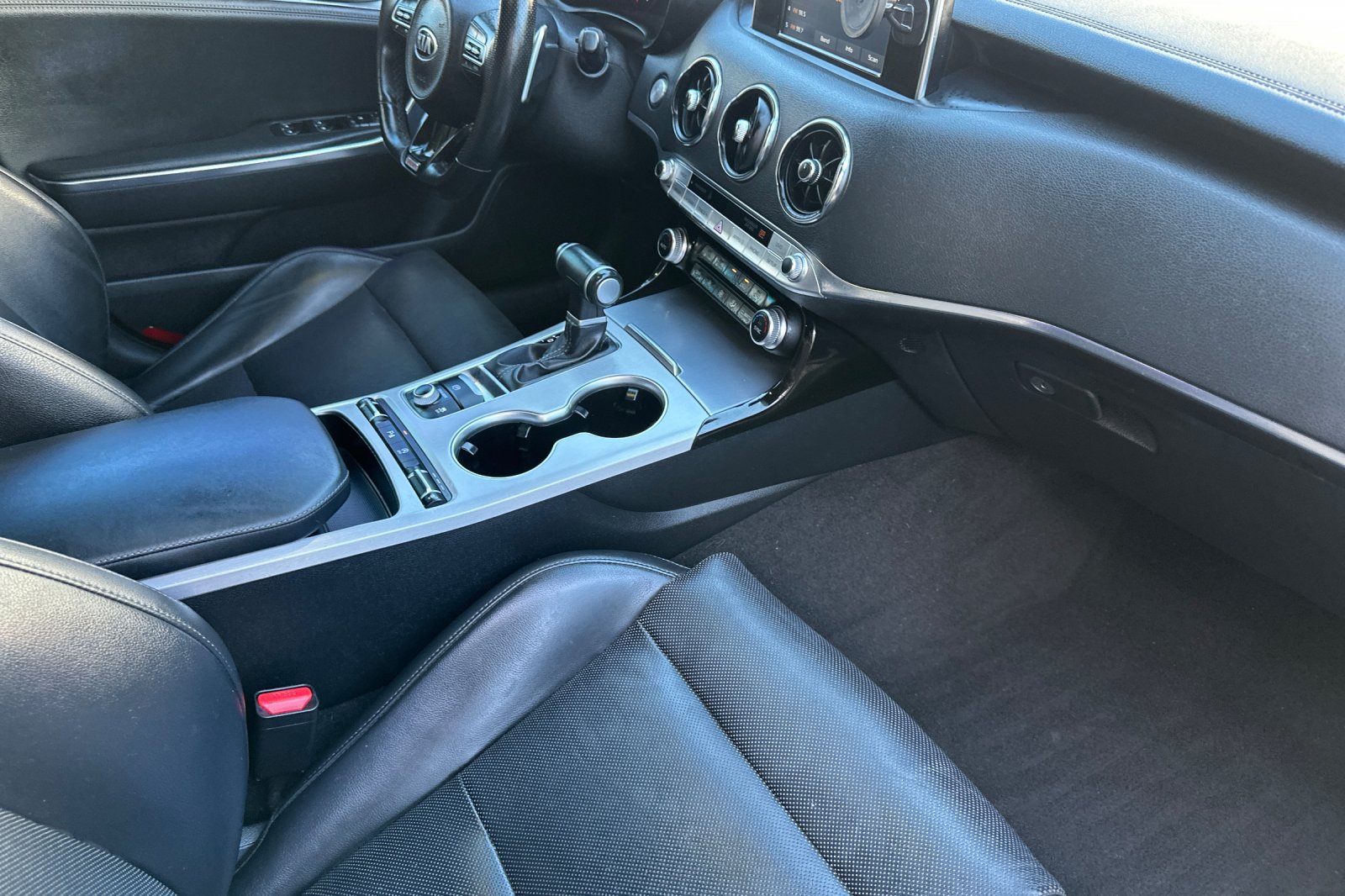 Used 2019 Kia Stinger GT RWD image 18