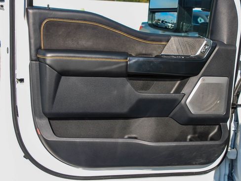 Used 2024 Ford F350 Platinum image 20