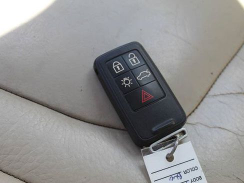 Used 2012 Volvo S60 T5 FWD image 23