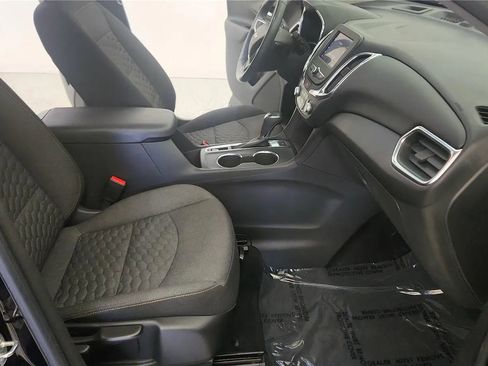 Used 2020 Chevrolet Equinox LT AWD/4WD image 36