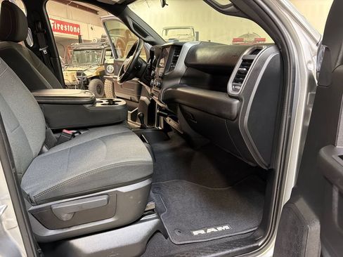 Used 2022 RAM 3500 Tradesman AWD/4WD image 37